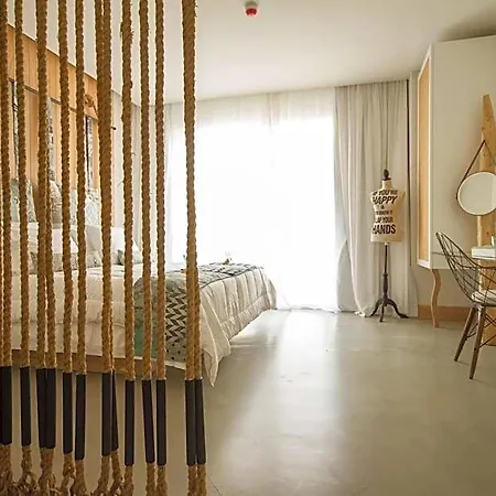 Aelia Wellness Retreat 호텔 4*